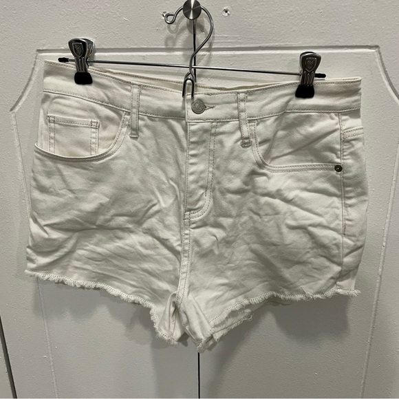 Wild Fable White High Rise Shorts - Picture 1 of 6